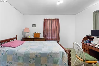 1202 21st Ave, Longview, WA 98632 - Photo 14