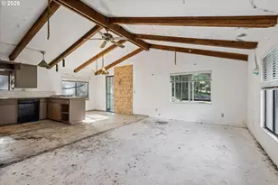 89435 Fields Rd, Elmira, OR 97437 - Photo 8