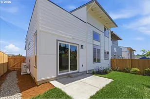 1425 2nd St, Columbia City, OR 97018 - Photo 2