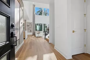 17580 Hillside Dr, West Linn, OR 97068 - Photo 2