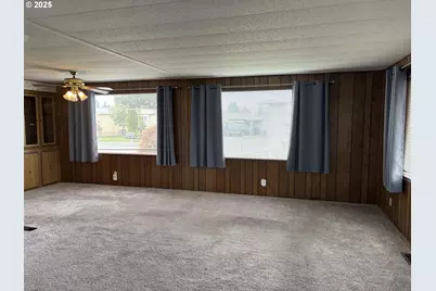 3197 Rainbow Loop #10, Hubbard, OR 97032 - Photo 2