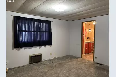 3197 Rainbow Loop #10, Hubbard, OR 97032 - Photo 8