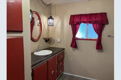 3197 Rainbow Loop #10, Hubbard, OR 97032 - Photo 10