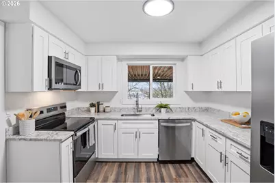 17745 NE Wasco St, Portland, OR 97230 - Photo 24