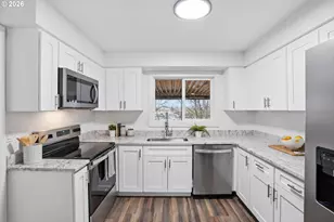 17745 NE Wasco St, Portland, OR 97230 - Photo 24