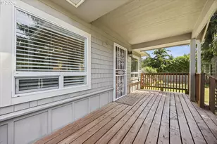 8327 SE Clatsop St, Portland, OR 97266 - Photo 4
