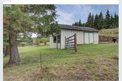 32320 NE Ammeter Rd, Washougal, WA 98671 - Photo 16