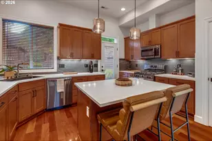 8229 N Edison St, Portland, OR 97203 - Photo 14