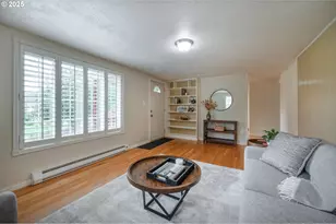 88165 Huston Rd, Veneta, OR 97487 - Photo 8