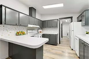 15768 SE Powell Blvd, Portland, OR 97236 - Photo 8