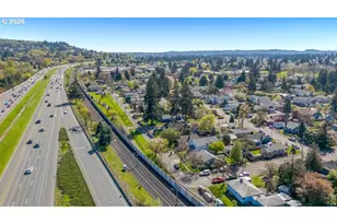 6411 SE 94th Ave, Portland, OR 97266 - Photo 30