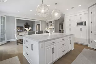 2254 Knaus Rd, Lake Oswego, OR 97034 - Photo 18