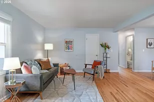 1026 SE Nehalem St, Portland, OR 97202 - Photo 4