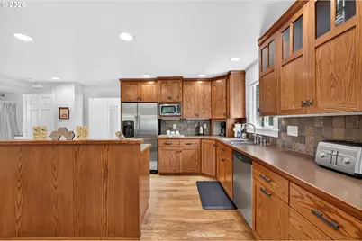 520 SE 1st St, McMinnville, OR 97128 - Photo 18