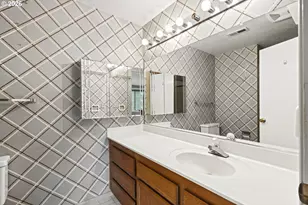 3324 NE 29th St, Gresham, OR 97030 - Photo 18
