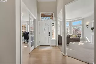 5707 Ridgetop Ct, Lake Oswego, OR 97035 - Photo 4