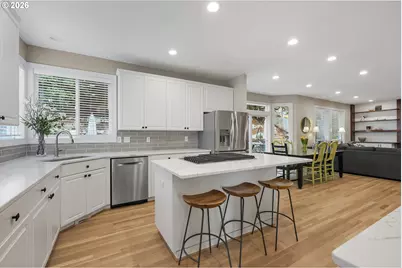 5707 Ridgetop Ct, Lake Oswego, OR 97035 - Photo 18