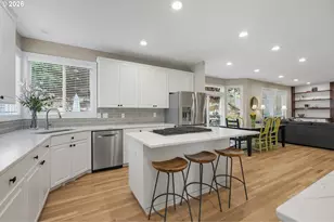 5707 Ridgetop Ct, Lake Oswego, OR 97035 - Photo 18