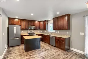 909 Highland St, Ridgefield, WA 98642 - Photo 6