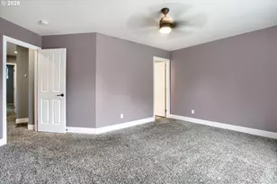 909 Highland St, Ridgefield, WA 98642 - Photo 16