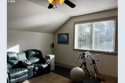 1627 38th Loop, Florence, OR 97439 - Photo 16