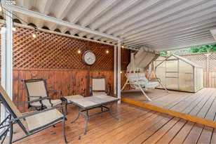 4446 NE Irving St, Portland, OR 97213 - Photo 28