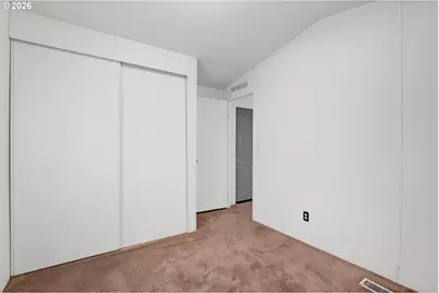 700 N Mill St #107, Creswell, OR 97426 - Photo 10