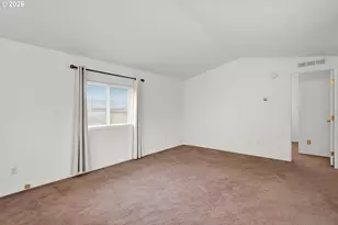 700 N Mill St, Creswell, OR 97426 - Photo 8