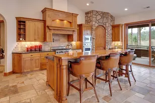 17725 NE Leander Dr, Sherwood, OR 97140 - Photo 10