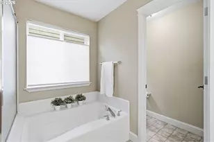 17318 SW Galewood Dr, Sherwood, OR 97140 - Photo 32