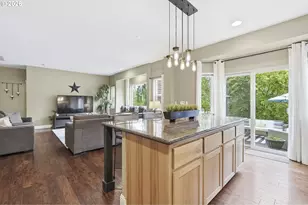 17318 SW Galewood Dr, Sherwood, OR 97140 - Photo 16