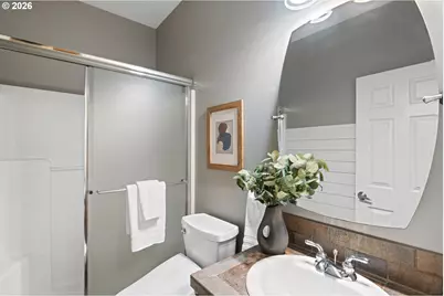 14992 SW Lookout Dr, Portland, OR 97224 - Photo 26