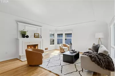 928 9th St, Washougal, WA 98671 - Photo 4