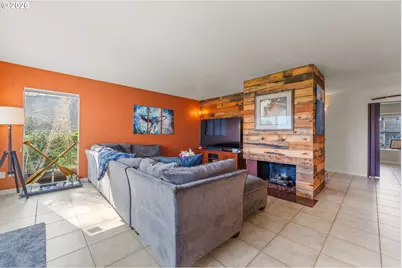 601 N Tomahawk Island Dr, Portland, OR 97217 - Photo 10