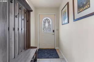 601 N Tomahawk Island Dr, Portland, OR 97217 - Photo 20