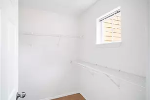 601 NE Russell St, Portland, OR 97212 - Photo 22