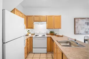 601 NE Russell St, Portland, OR 97212 - Photo 12
