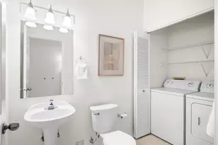 601 NE Russell St, Portland, OR 97212 - Photo 28