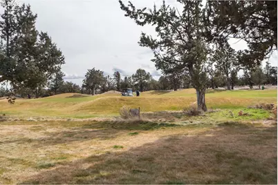 8968 Cliff Swallow Dr, Redmond, OR 97756 - Photo 24