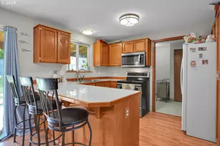 33316 SW Meadowbrook Dr, Scappoose, OR 97056 - Photo 8