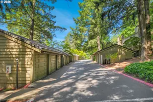 58 Cervantes Cir, Lake Oswego, OR 97035 - Photo 38
