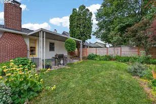 1930 SE Bybee Blvd, Portland, OR 97202 - Photo 30
