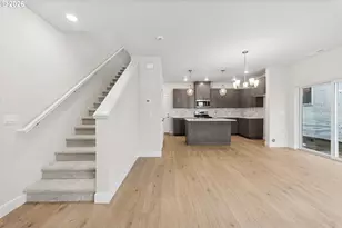 3319 SE Triumph Ave, Hillsboro, OR 97123 - Photo 6