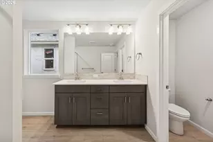 3319 SE Triumph Ave, Hillsboro, OR 97123 - Photo 16