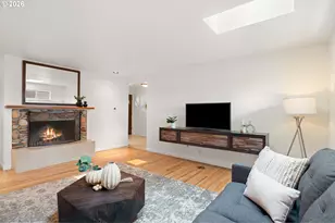 10350 NW Flotoma Dr, Portland, OR 97229 - Photo 10