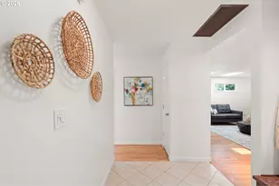 10350 NW Flotoma Dr, Portland, OR 97229 - Photo 4