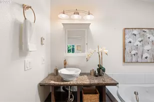 10350 NW Flotoma Dr, Portland, OR 97229 - Photo 28