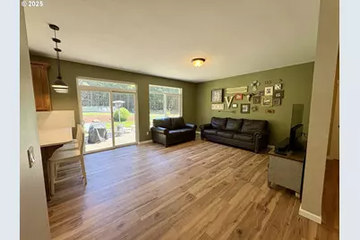 94703 Johnson Rd, Marcola, OR 97454 - Photo 14