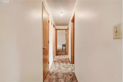 3921 E 16th St, Vancouver, WA 98661 - Photo 14