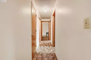 3921 E 16th St, Vancouver, WA 98661 - Photo 14